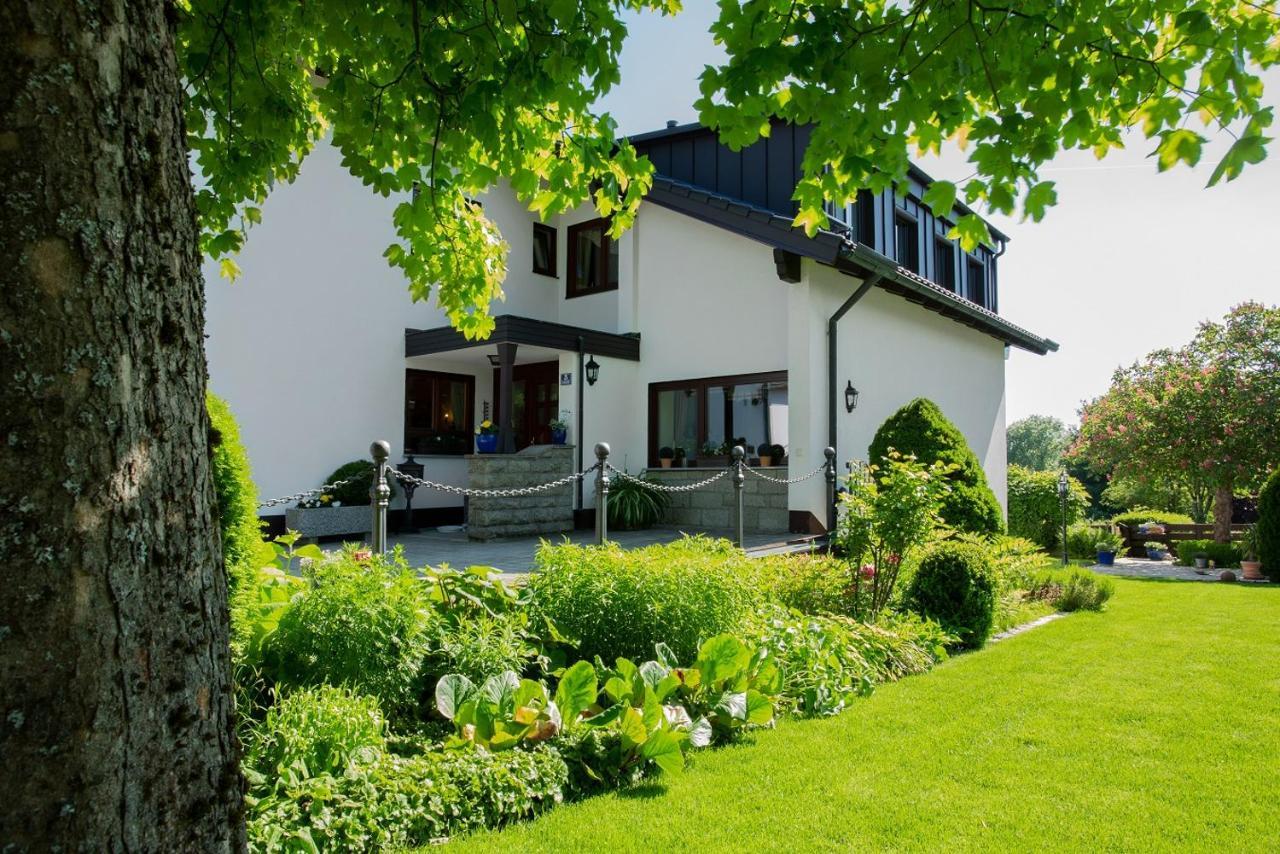 Gaestehaus Prinzregent Luitpold บาด ชเตเบิน ภายนอก รูปภาพ